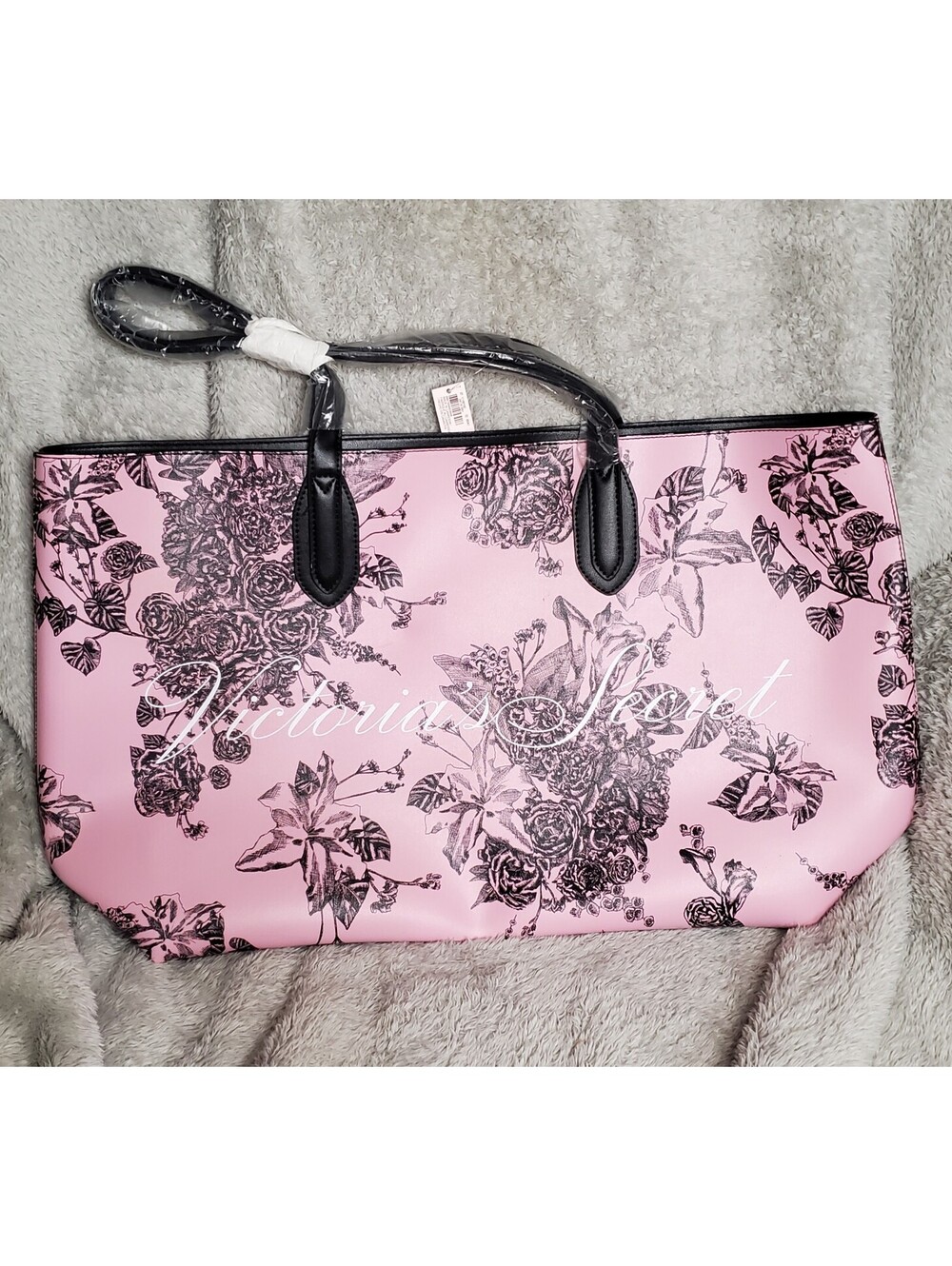 Victoria’s Secret Pink Black Floral Large Tote Weekender Bag NWT New Bag